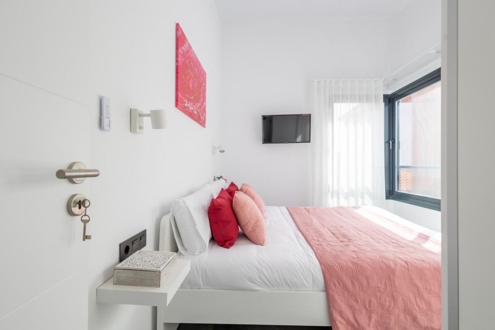Divela, Ocean View, Private & Heated Pool Willa La Listada