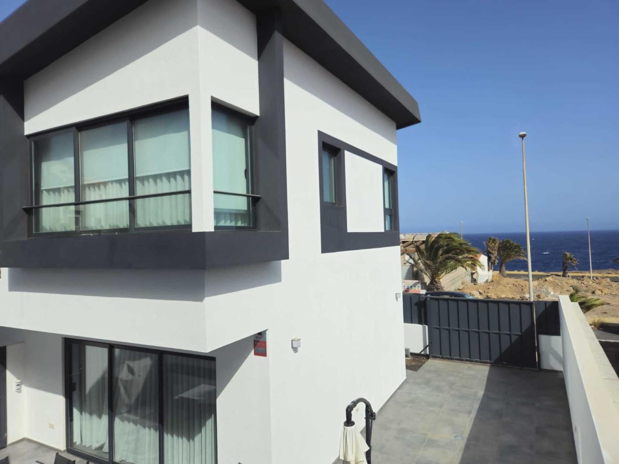 Divela, Ocean View, Private & Heated Pool *