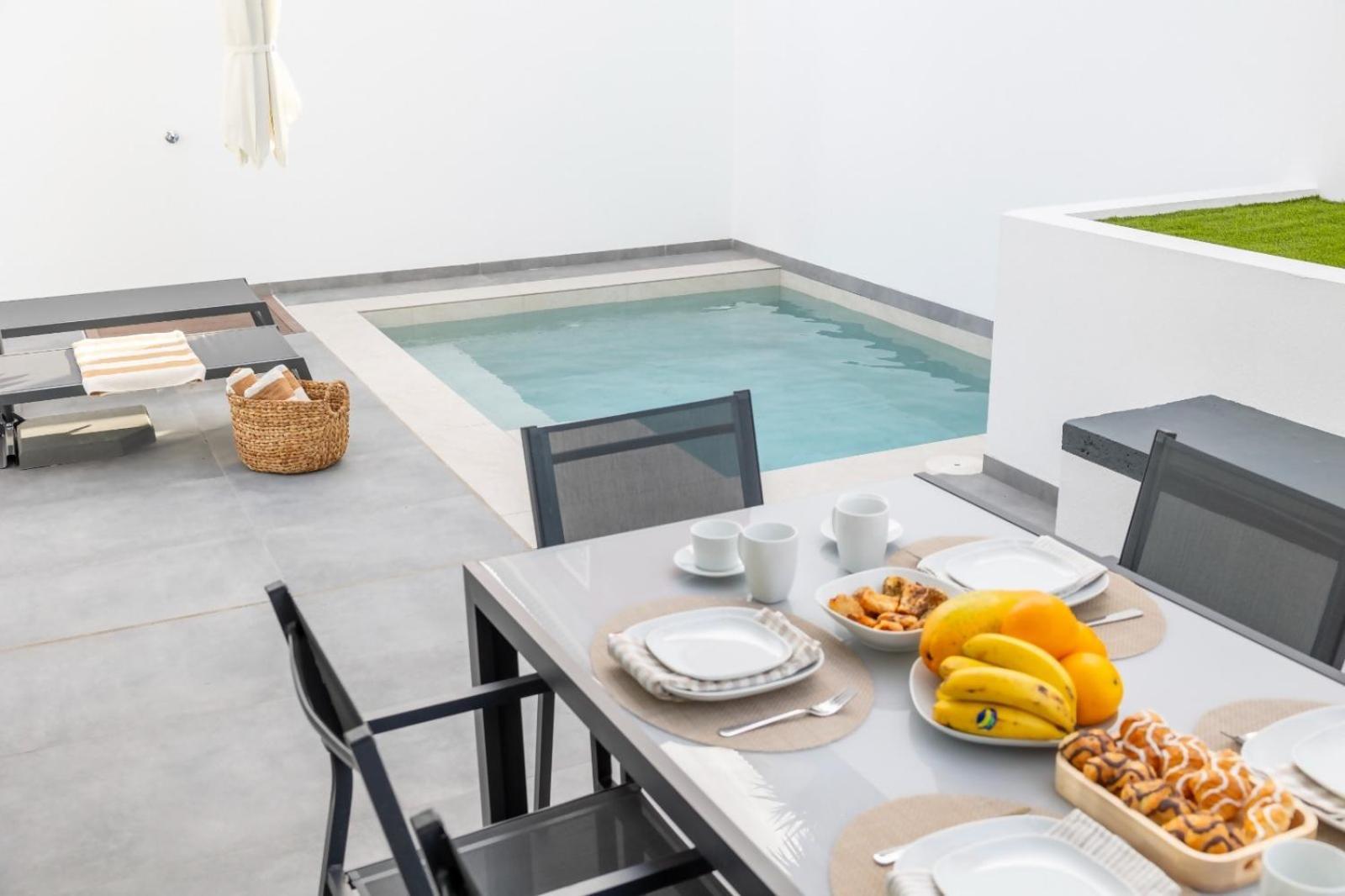 Divela, Ocean View, Private & Heated Pool * La Listada